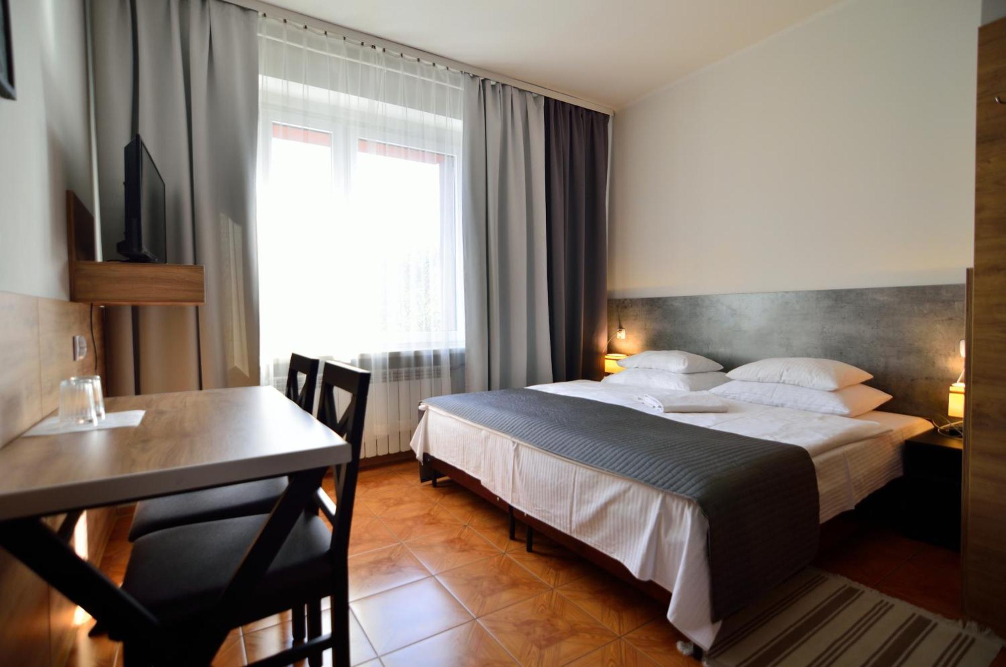 Hotel Gracja Kuznia Raciborska Экстерьер фото