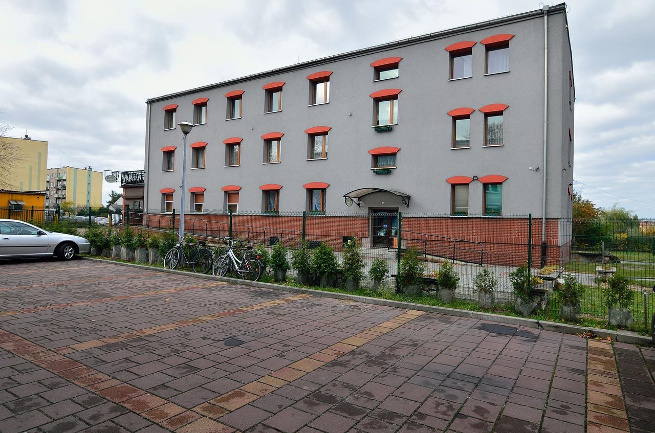 Hotel Gracja Kuznia Raciborska Экстерьер фото
